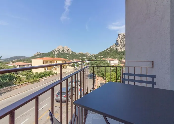 Piccola Petra Sarda San Pantaleo