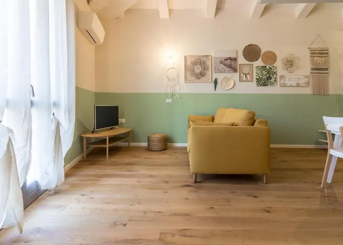 Piccola Petra Sarda *